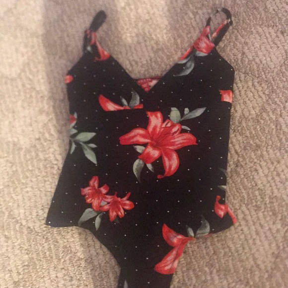 🦋3/30duo outfit! - Picture 3 of 3